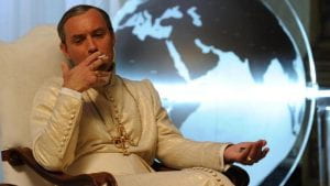 Jude Low nel film The young Pope.