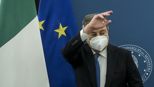 This image has an empty alt attribute; its file name is Draghi-2.jpg