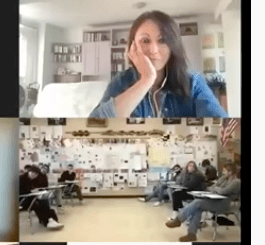 Elisa Castiglioni parla via zoom con un gruppo di studenti.